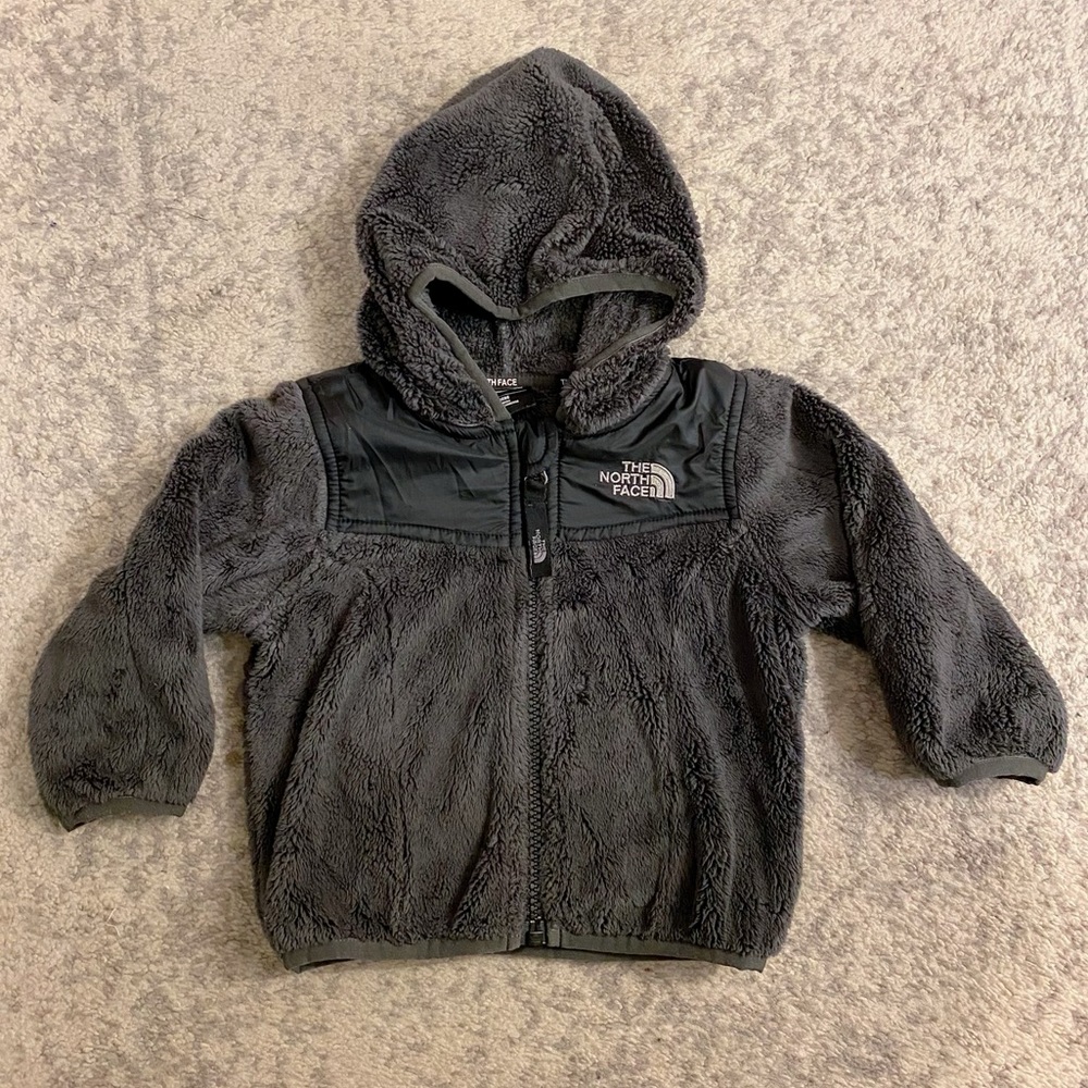 Infant hooded North Face Oso jacket
